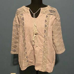 Item#55 NWOT Women Grey Blouse Lg